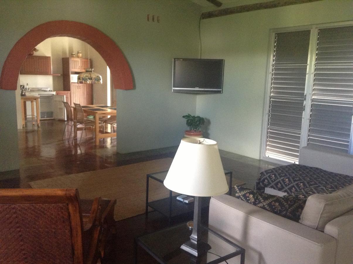 Almond Tree Hotel Resort Corozal Town Extérieur photo