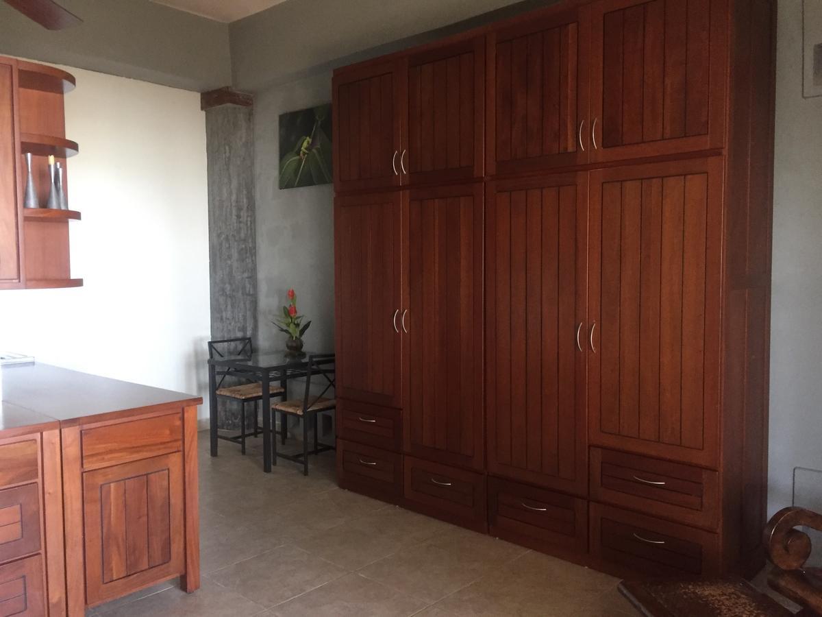Almond Tree Hotel Resort Corozal Town Extérieur photo