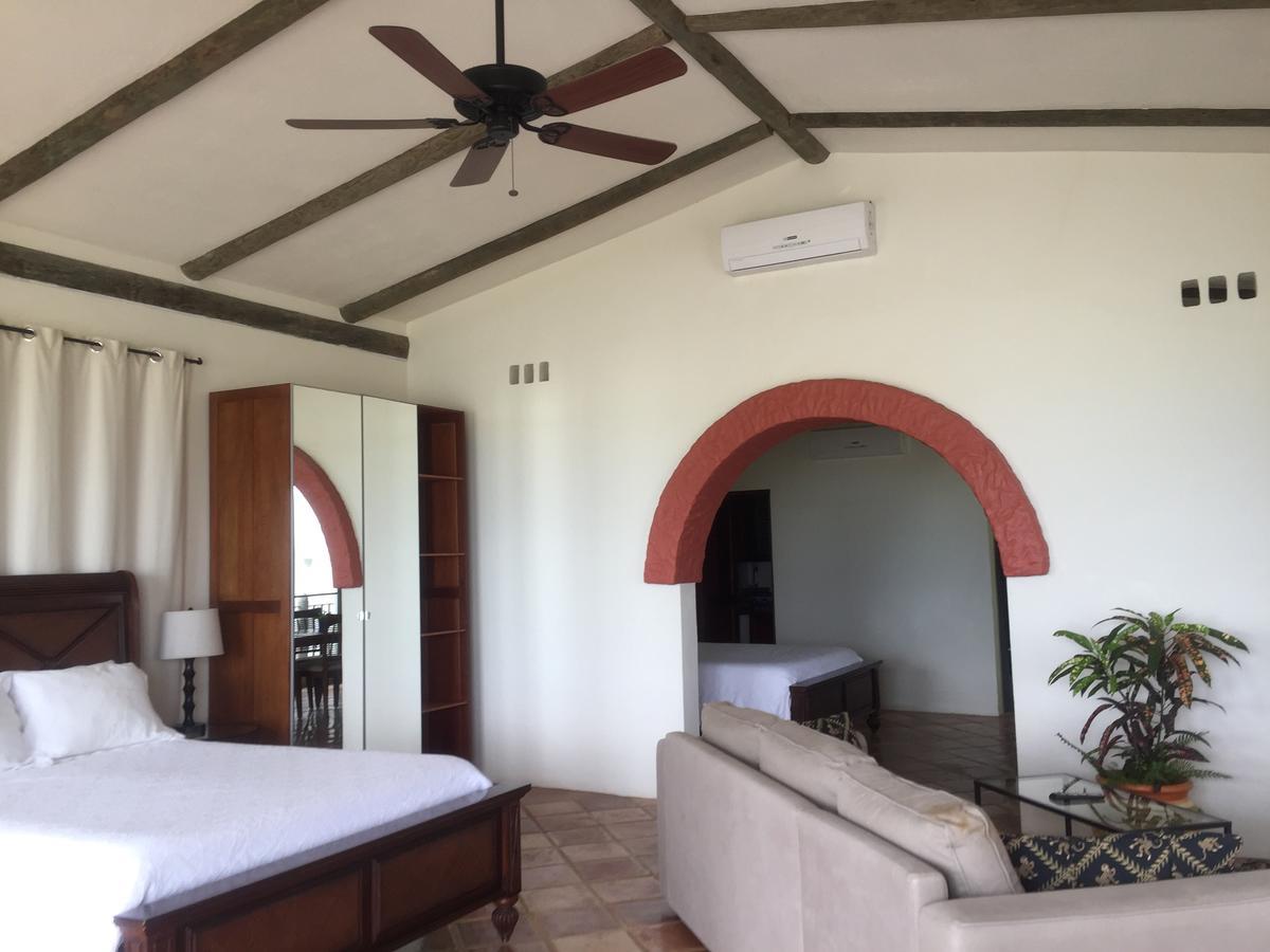 Almond Tree Hotel Resort Corozal Town Extérieur photo