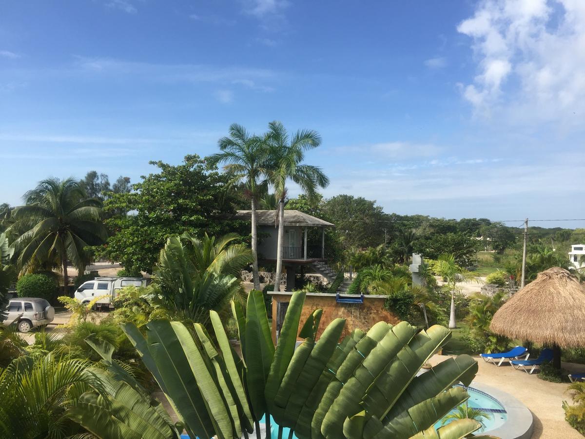 Almond Tree Hotel Resort Corozal Town Extérieur photo